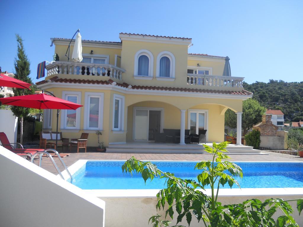 Villa Rosana Barbat na Rabu ภายนอก รูปภาพ